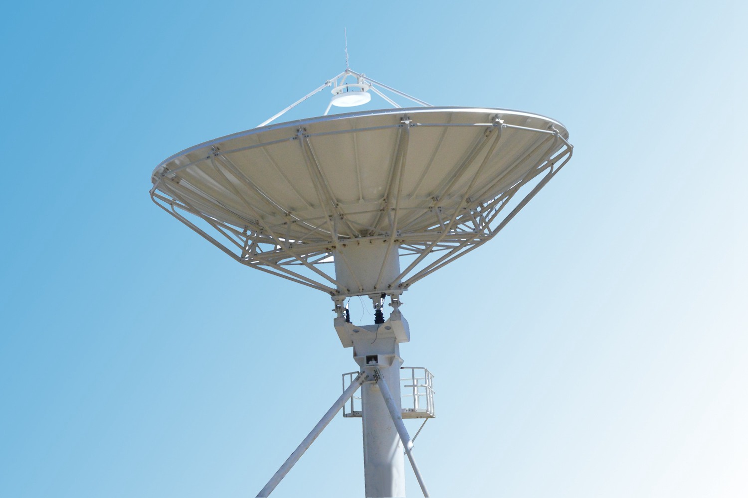 Antesky 6.2-Meter earth station antenna